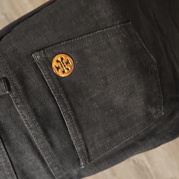 Authentic Tory Burch Flare Jean's Size 25 Never Worn - Picture 2 of 4